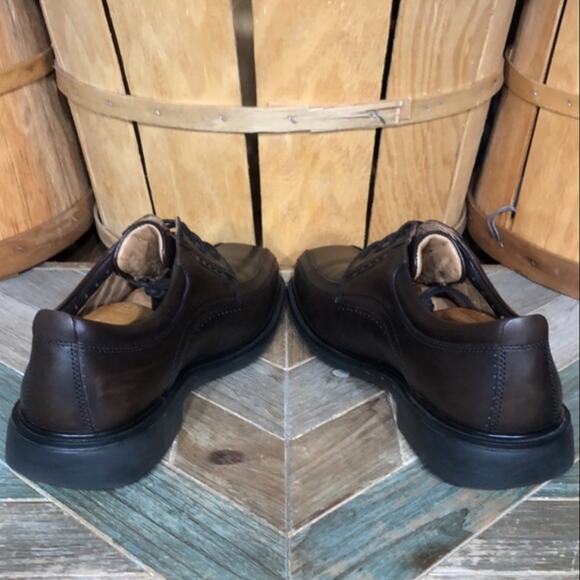 Clarks Unstructured Un Kenneth Way Dark Brown Leather Oxfords Mens Size 9.5 WIDE - Picture 7 of 10